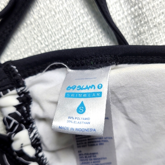 69 Slam Swimwear Black/White Wave Print 3 Way Tie Triangle Bikini Top - Picture 6 of 7